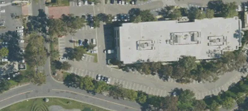 Elevator-Served Flex Building
