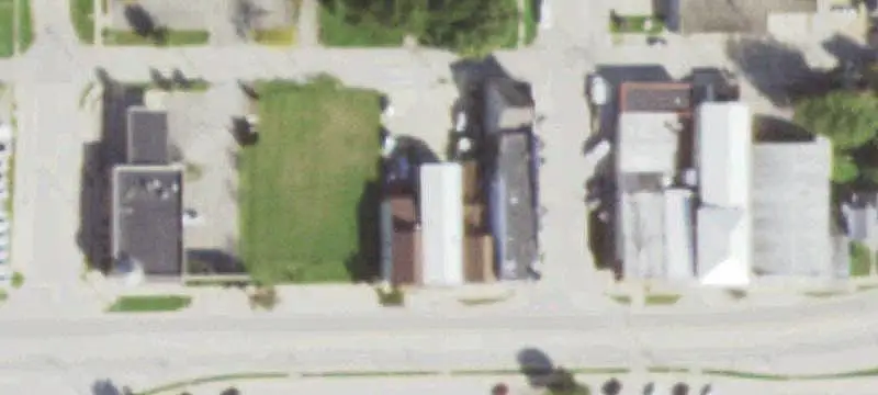 Retail Building with Laundry Equipment