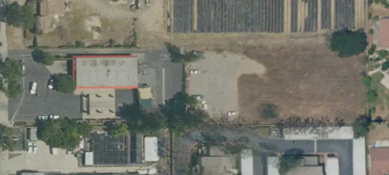 Full-Service Car Wash with Surplus Land