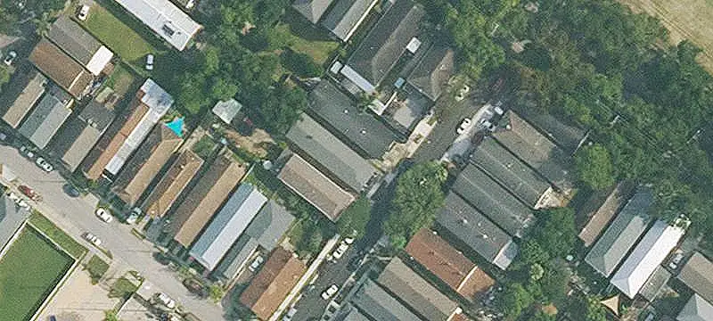 Duplex with Separate Utilities