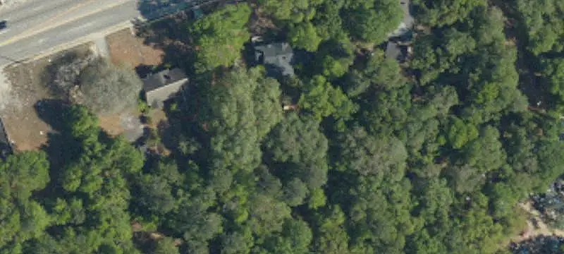Commercial Land with Existing Structure