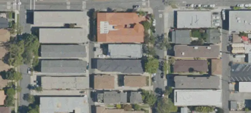 34-Unit Apartment Building