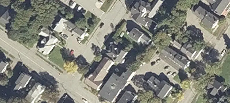 Apartment Building With Efficiencies