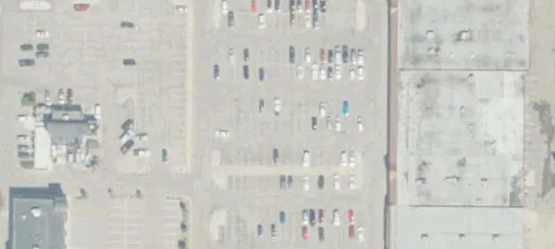 Multi-Tenant Shopping Center