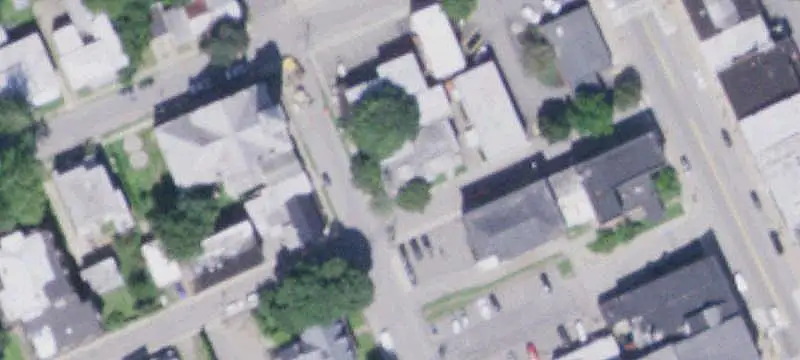 Eight-Unit Apartment Building