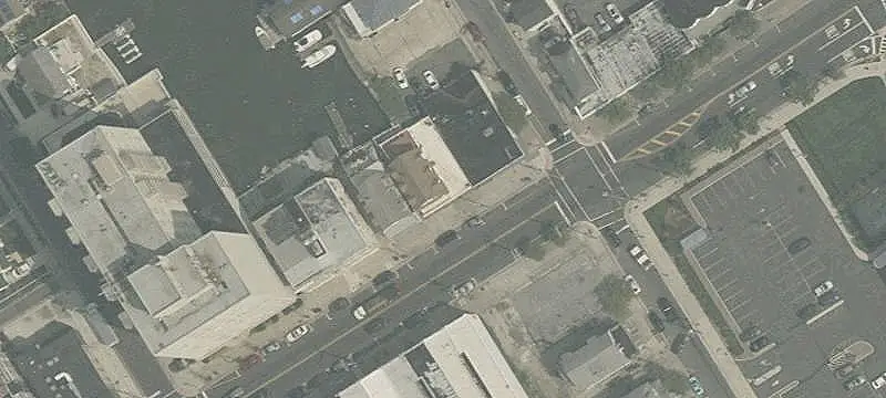 Bayfront Mixed-Use Building