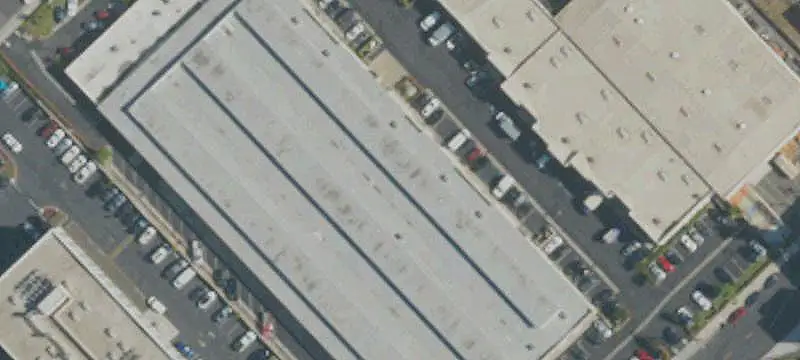 Flex Space Near Retail Amenities