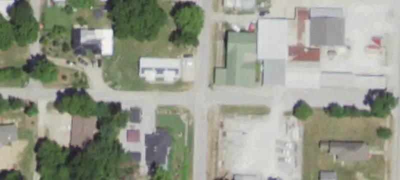 Equipped Auto Shop with Two-Sided Frontage