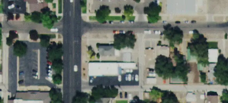 Furnished Short-Term Rental on Corner Lot