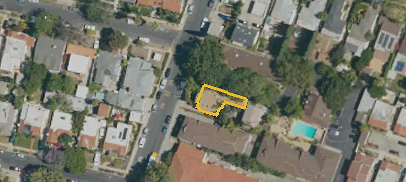 Four-Unit Quadplex with Courtyard
