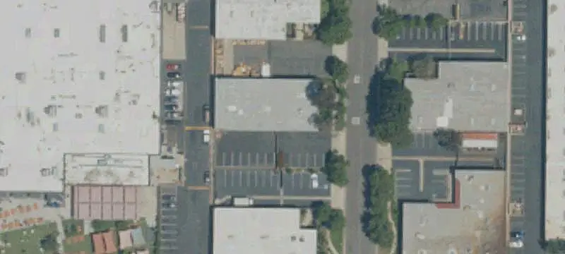 Single-Tenant Industrial Building