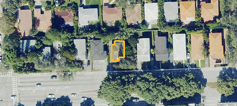 2-Unit Duplex with Adjacent Lot