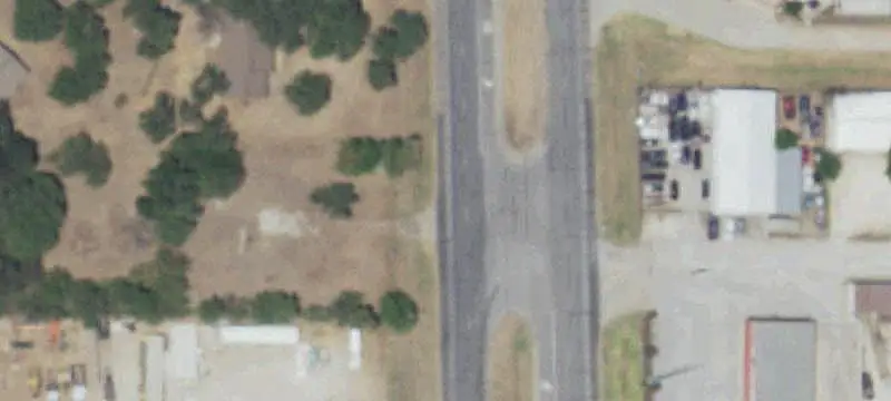 Multi-Tenant Mixed-Use Property