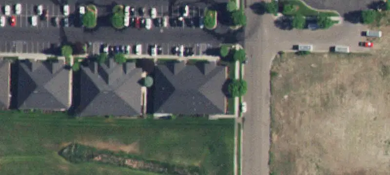 Single-Tenant Office Building