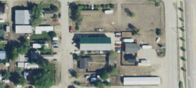 Three-Door Auto Repair Shop