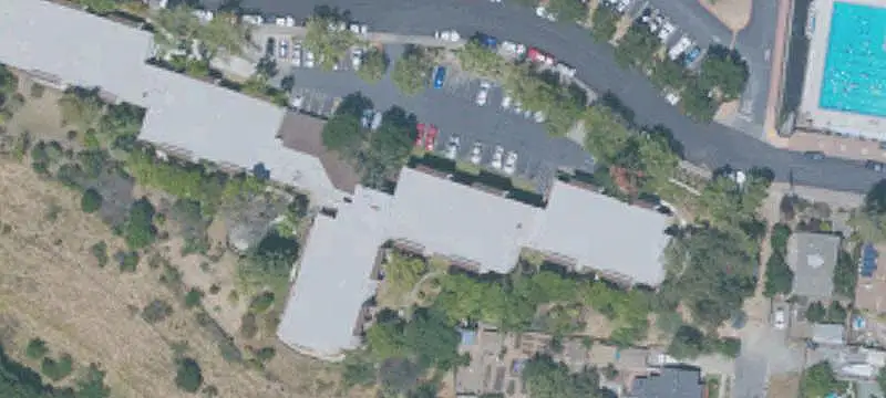 98-Unit Apartment Community