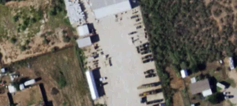 Warehouse with Secure Yard