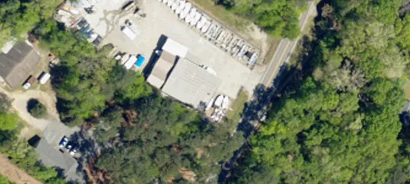 Warehouse with Secured Yard