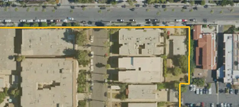 Los Angeles Apartment Building