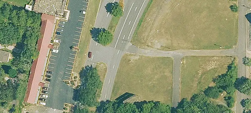 Commercial Land with Existing Structure