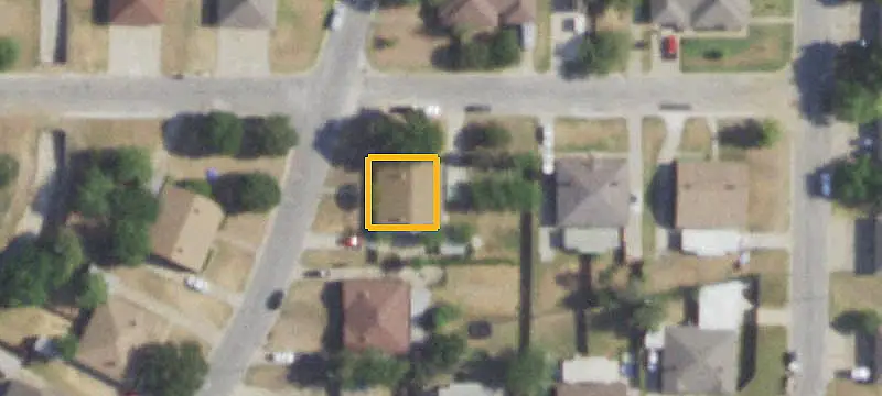 Two-Bedroom Duplex with Carports
