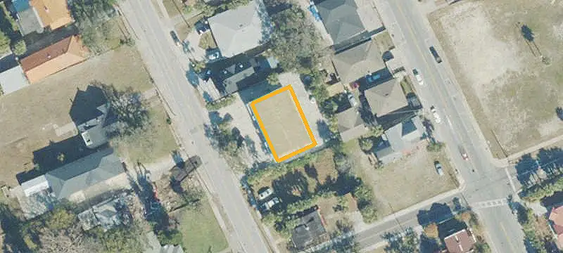 Renovated 12-Unit Apartment Building