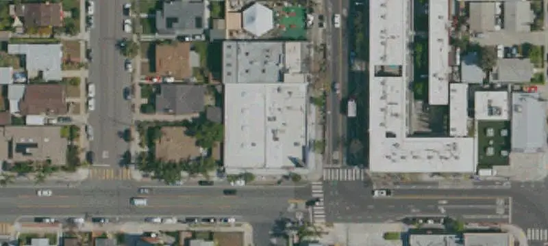 Raw Retail Space