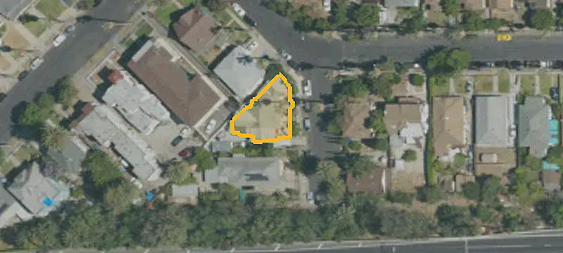 Corner Triplex