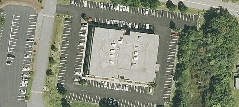 Office Units in Four-Building Campus