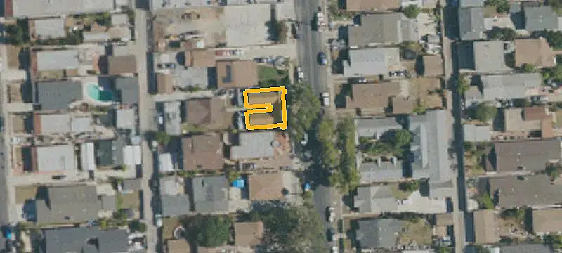 Triplex With Private Entrances