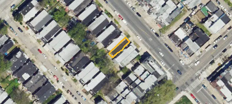 Multi-Level Mixed-Use Property