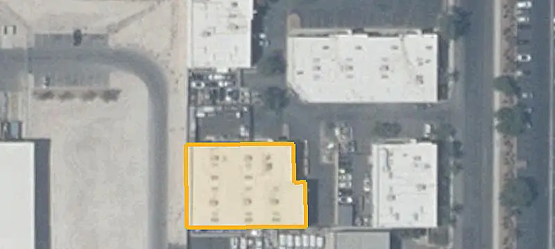 Industrial Flex Space with Grade Doors