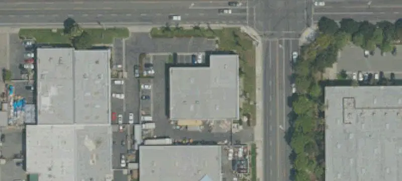 Freestanding Manufacturing Building