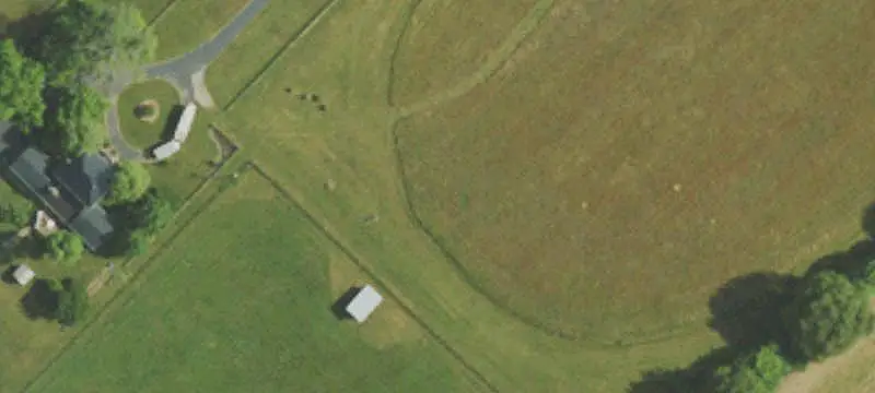 Horse & Equestrian Property with Barn