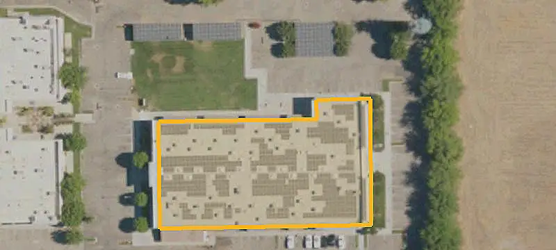 Commercial Land with Expansion Area