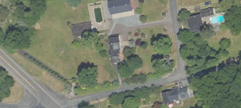 Live-Work Property with 4-Bay Garage