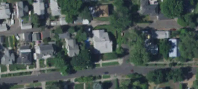 Remodeled Apartment Building with Suites