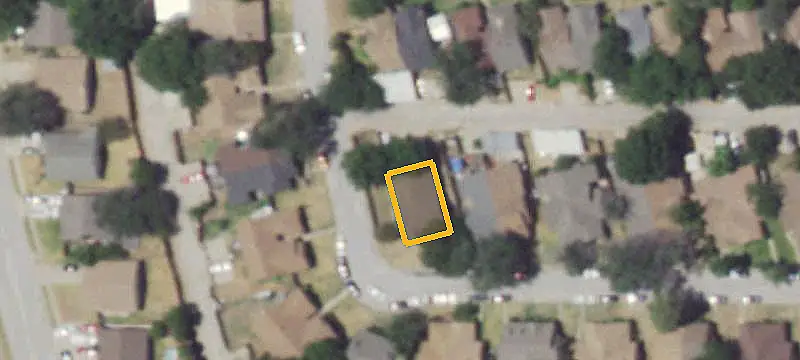 Duplex with Fenced Backyard