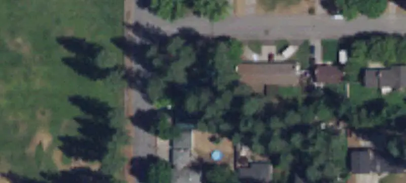Duplex with Four-Car Shop