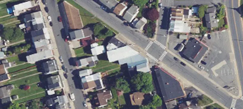 Mixed-Use Property with Garage Access