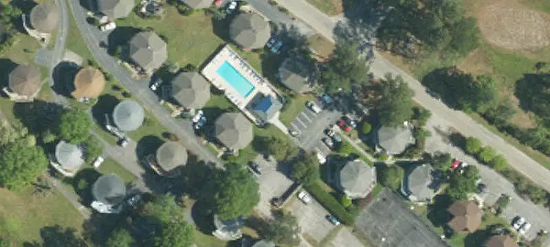 Sports & Entertainment Pool Facility