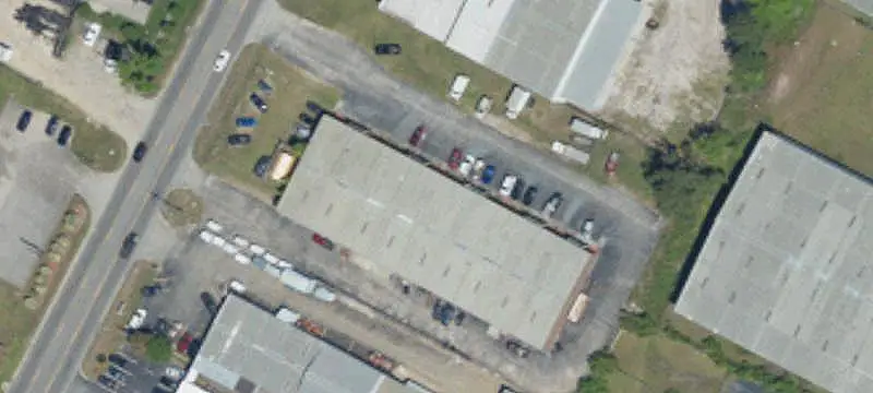 Industrial Flex Space with Drive-In Access