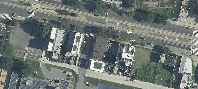 Hard-Corner Mixed-Use Building