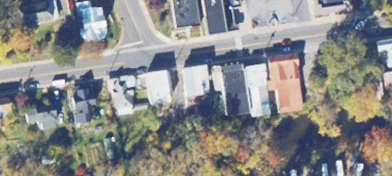 Mixed-Use Property with Apartment