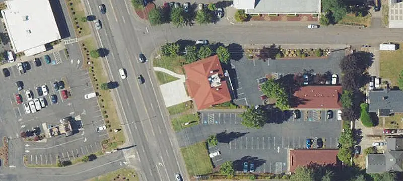 Fully Leased Shopping Center