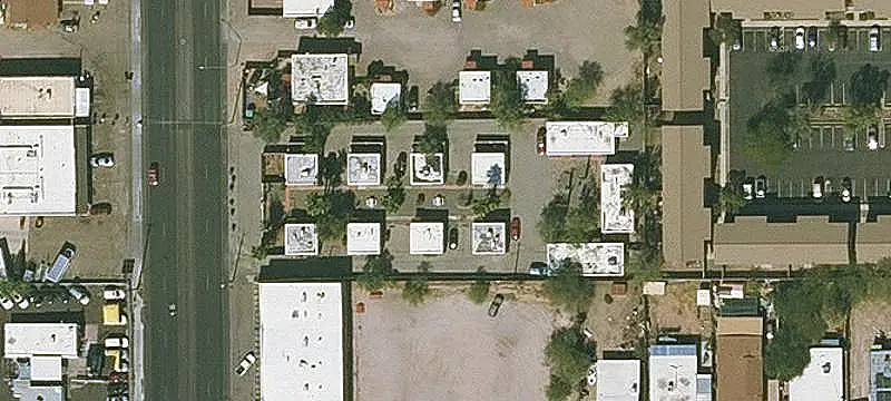 14-Unit Apartment Building