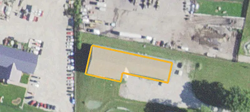Indoor-Outdoor Racetrack Property
