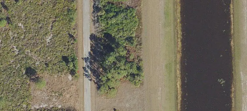 717 Naples Ave S, Lehigh Acres, FL 33974