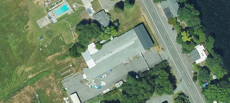 Manufacturing Building with Three Areas