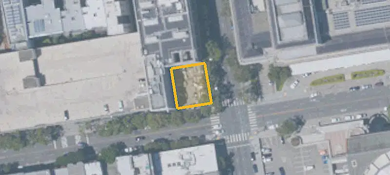Standalone Corner Restaurant Building